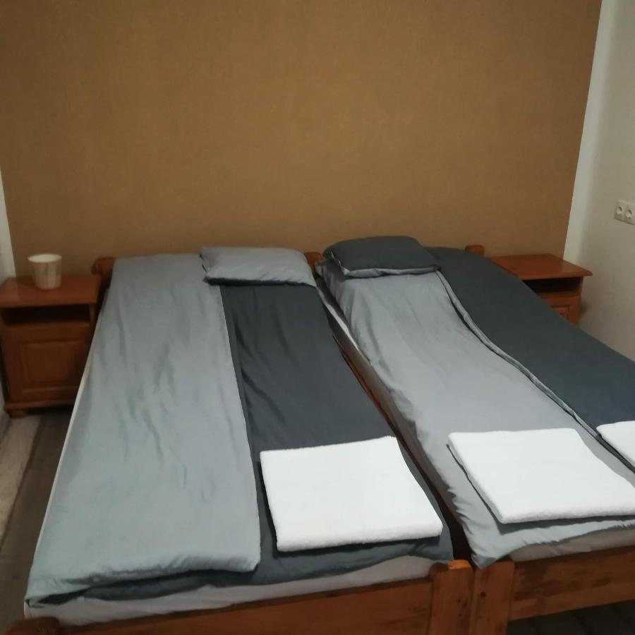 Golden Apartman Orosháza Εξωτερικό φωτογραφία