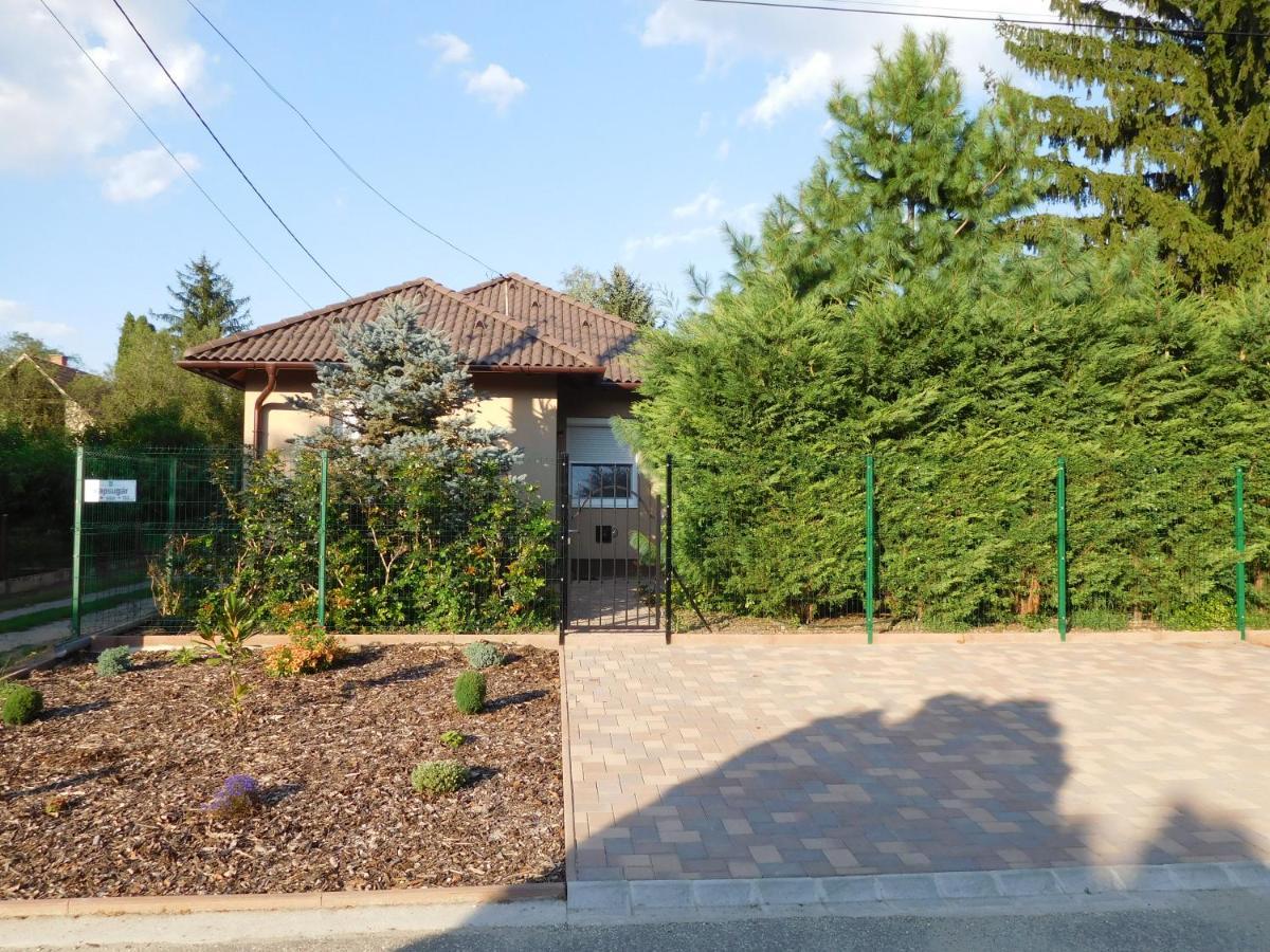 Golden Apartman Orosháza Εξωτερικό φωτογραφία